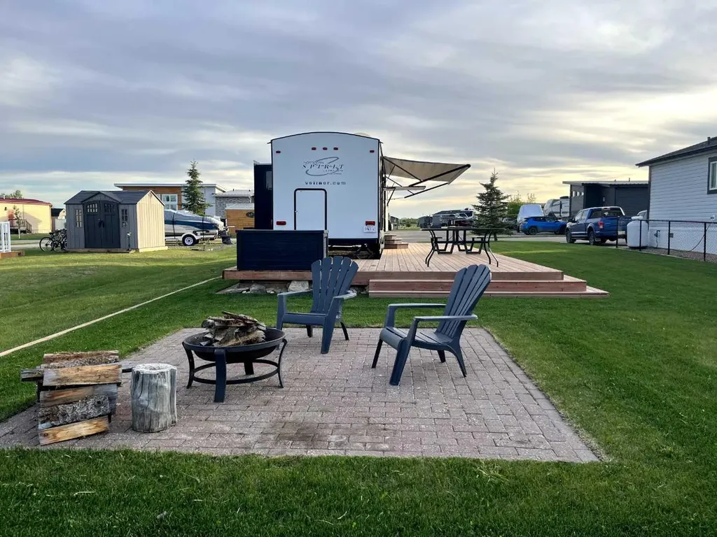 41019 Range Road 1-1 Rural Lacombe County AB T0C 0J0