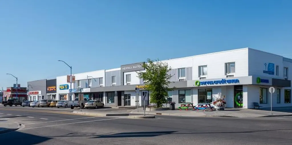 6404 Bowness Road NW Calgary AB T3B 5J8