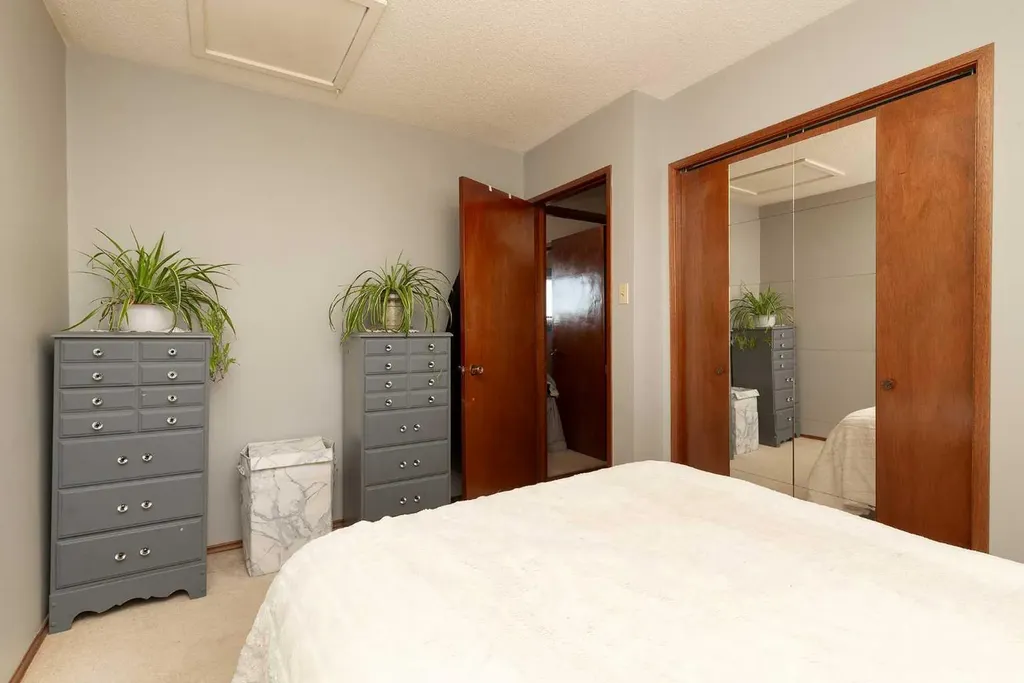 553 11 Street Fort Macleod AB T0L 0Z0