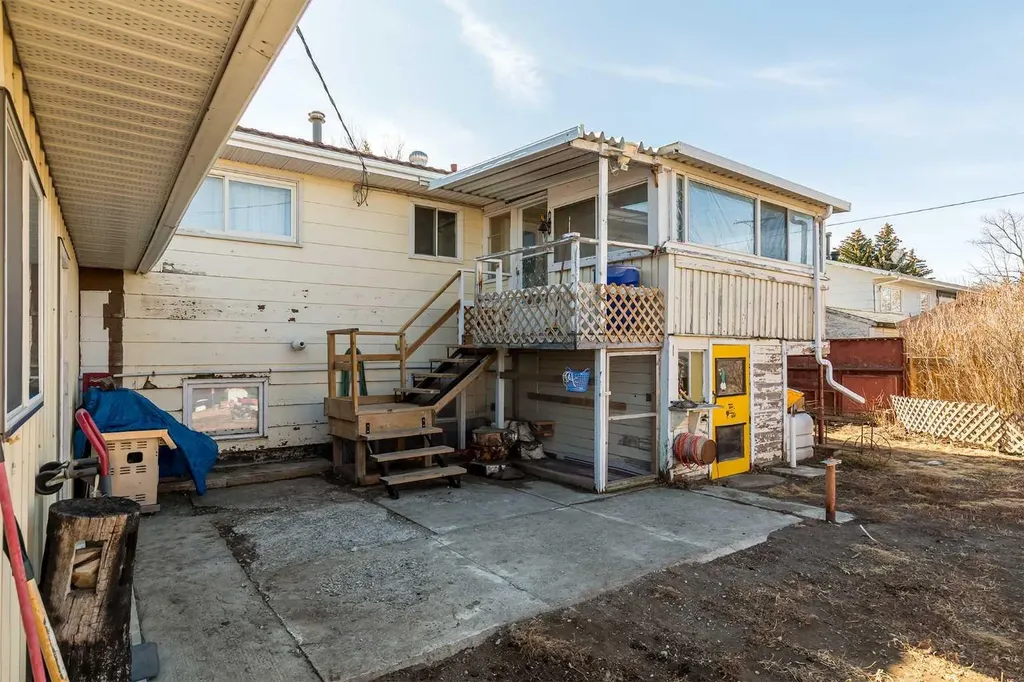553 11 Street Fort Macleod AB T0L 0Z0