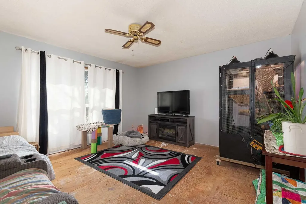 553 11 Street Fort Macleod AB T0L 0Z0