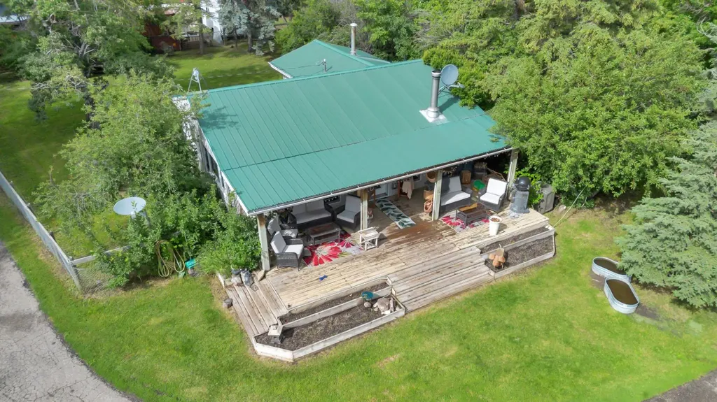338067 1064 Drive E Rural Foothills County AB T1S 4T2
