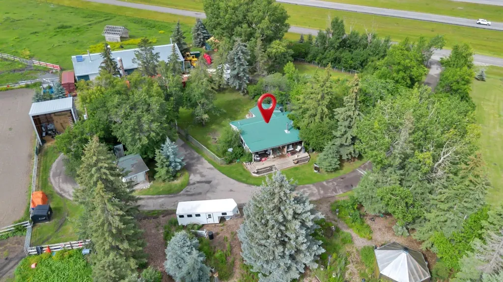 338067 1064 Drive E Rural Foothills County AB T1S 4T2