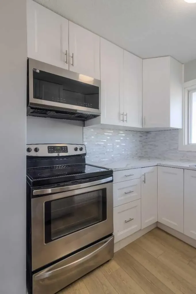 220 23 Street S Lethbridge AB T1J 3M6
