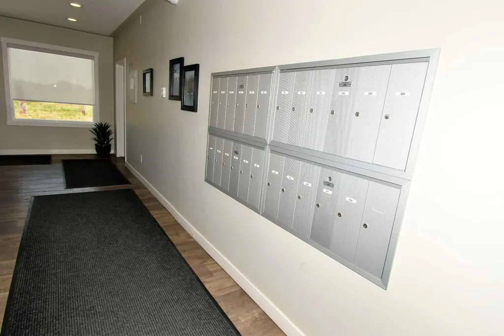 499 Meadow Lake Court Brooks AB T1R 0Y7