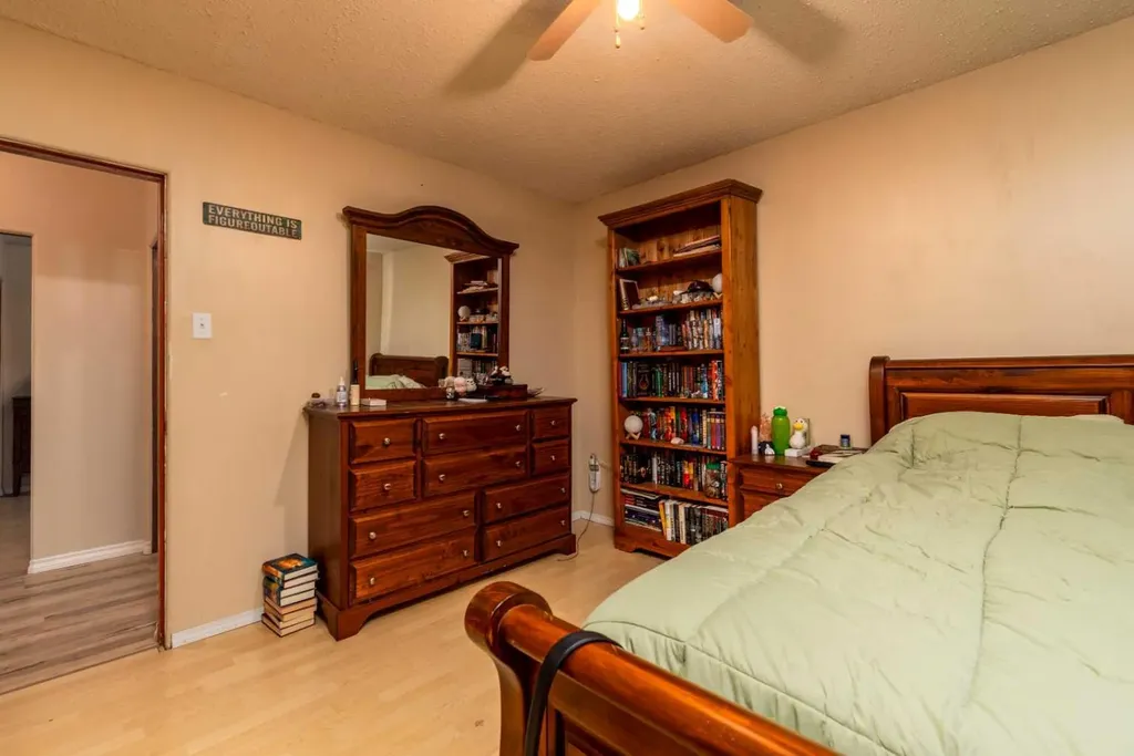 4813 46 Street Lloydminster SK S9V 0J6