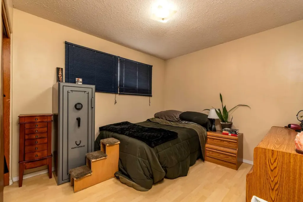 4813 46 Street Lloydminster SK S9V 0J6