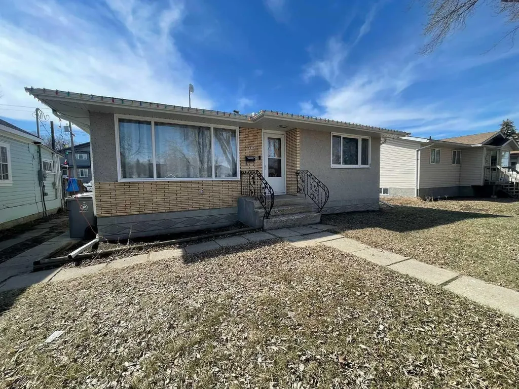 4813 46 Street Lloydminster SK S9V 0J6