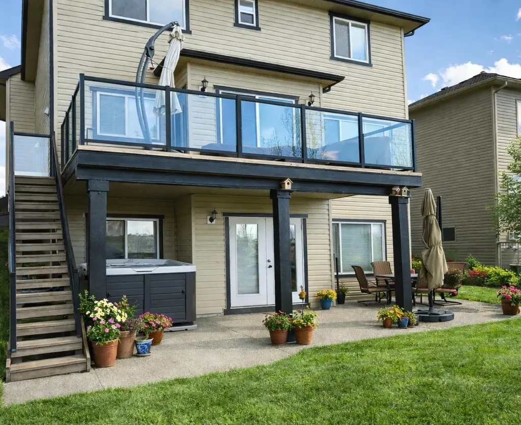 212 Springmere Road Chestermere AB T1X 1R3