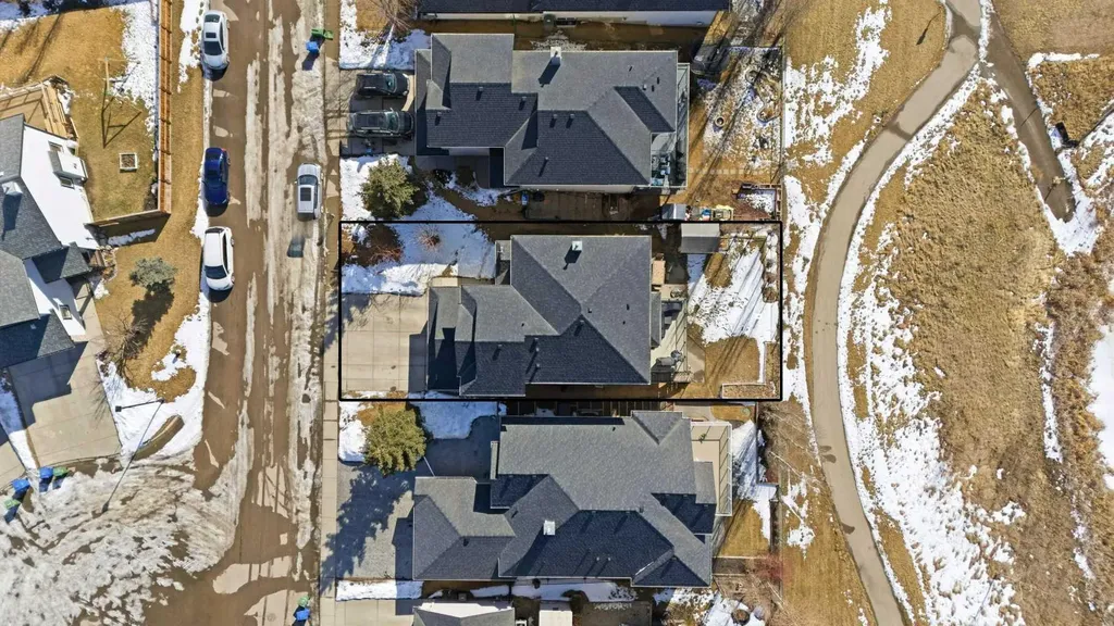 212 Springmere Road Chestermere AB T1X 1R3