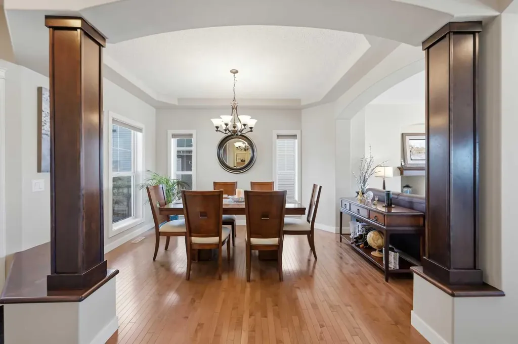 212 Springmere Road Chestermere AB T1X 1R3