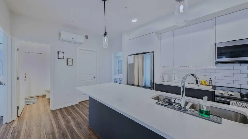 33 Carringham Gate NW Calgary AB T3P 2H6