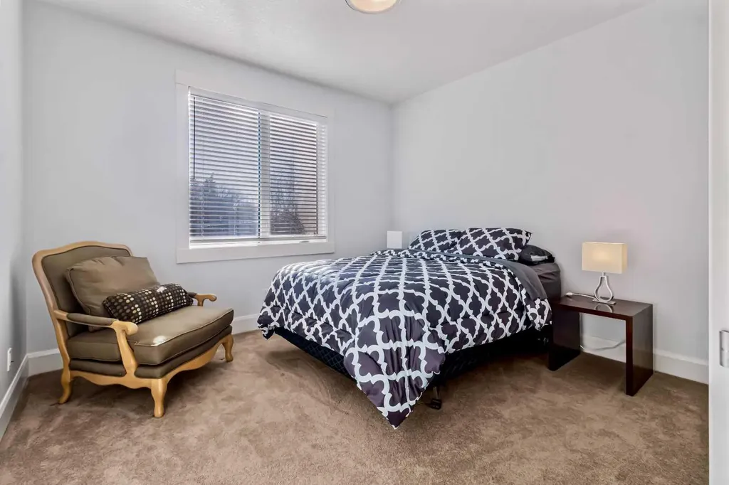 405 29 Avenue NE Calgary AB T2E 2C5