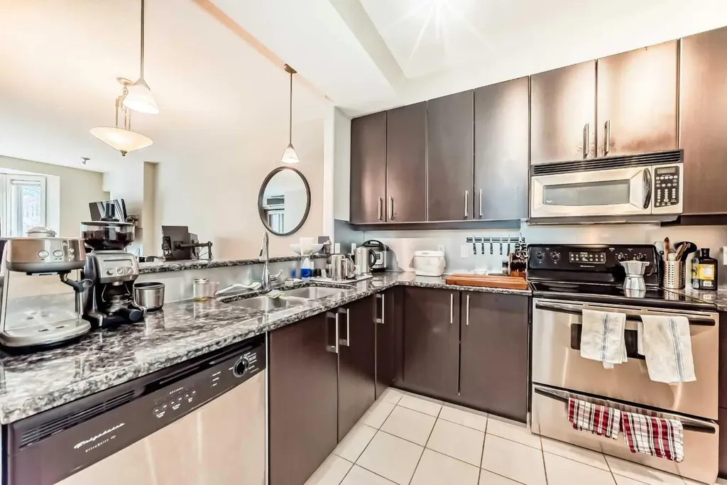 830 Centre Avenue NE Calgary AB T2E 9C3