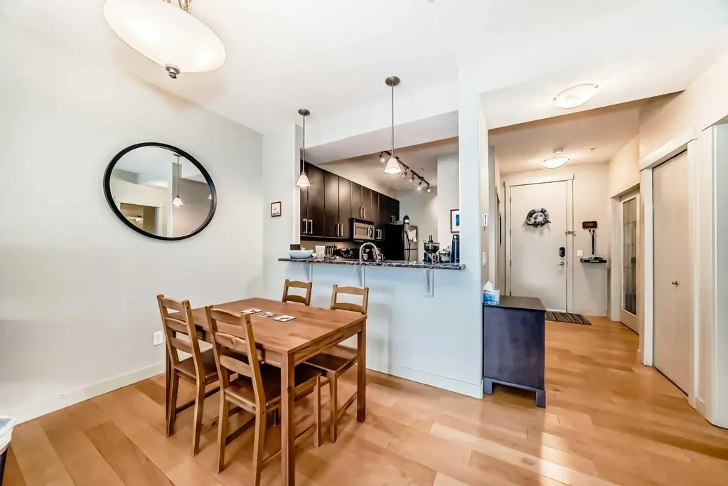 830 Centre Avenue NE Calgary AB T2E 9C3