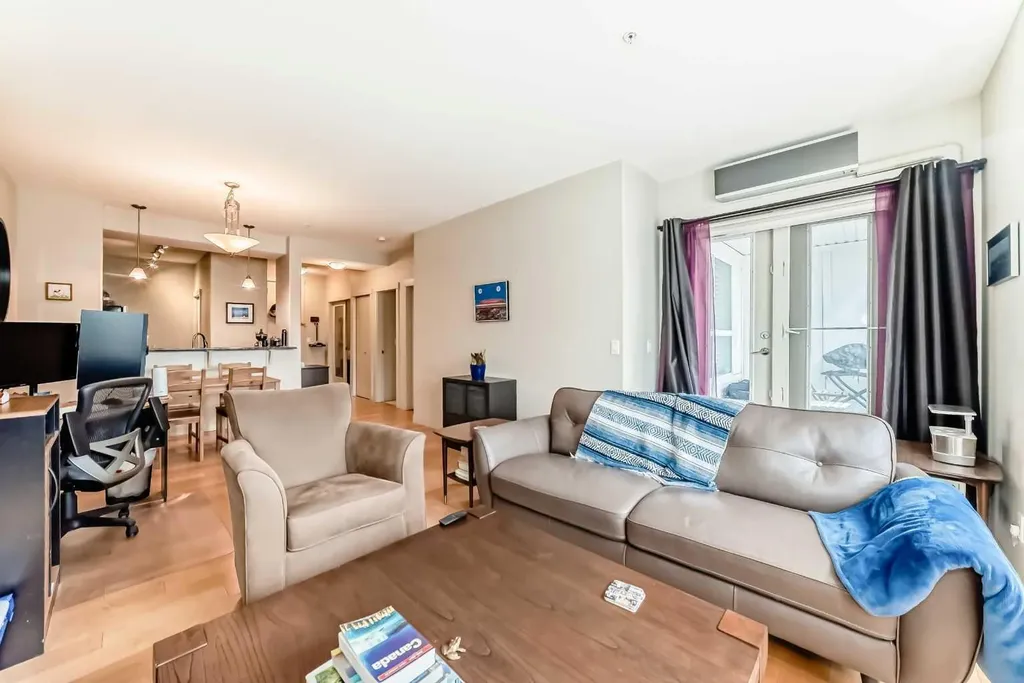 830 Centre Avenue NE Calgary AB T2E 9C3
