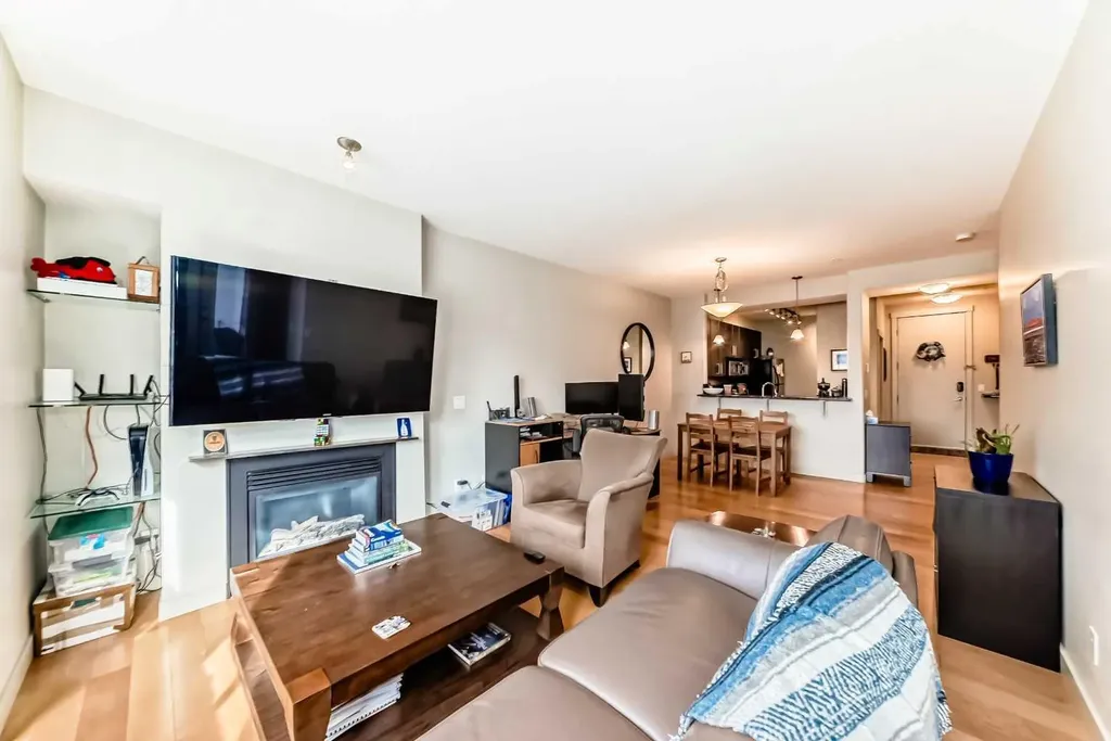 830 Centre Avenue NE Calgary AB T2E 9C3