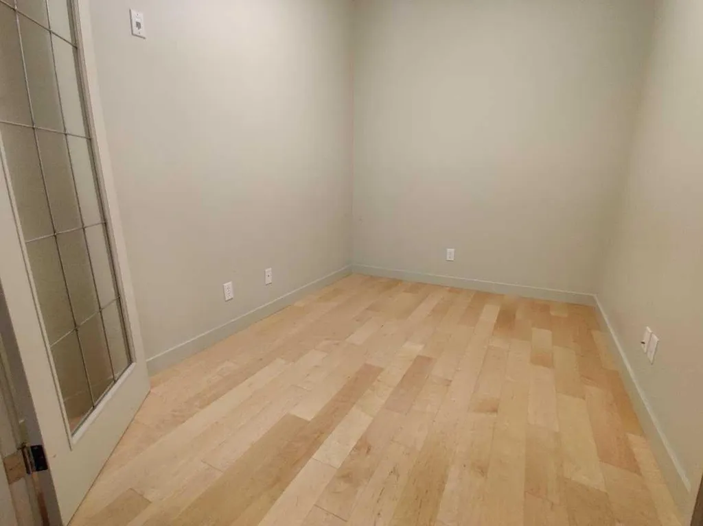 830 Centre Avenue NE Calgary AB T2E 9C3