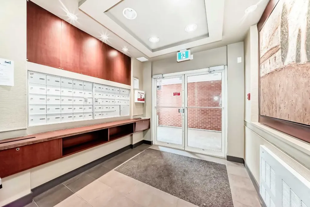830 Centre Avenue NE Calgary AB T2E 9C3