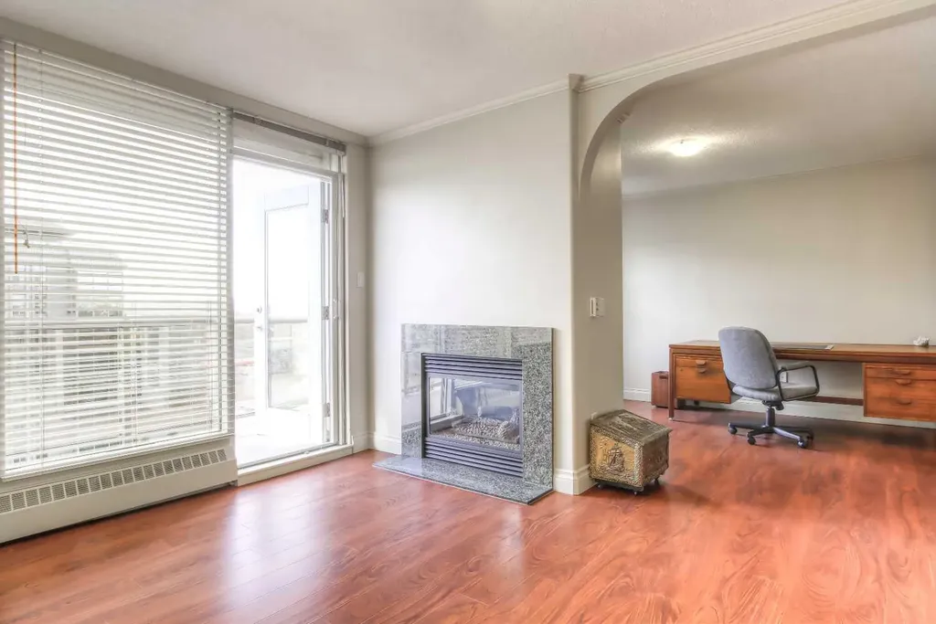 4603 Varsity Drive NW Calgary AB T3A 2V7