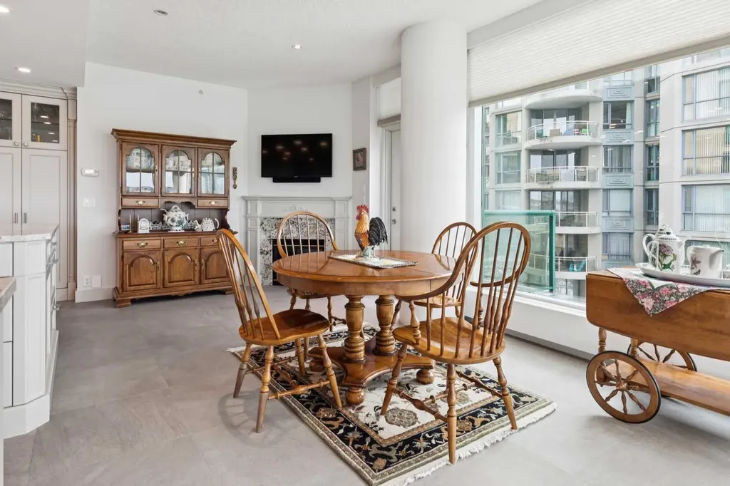 837 2 Avenue SW Calgary AB T2P 3T9