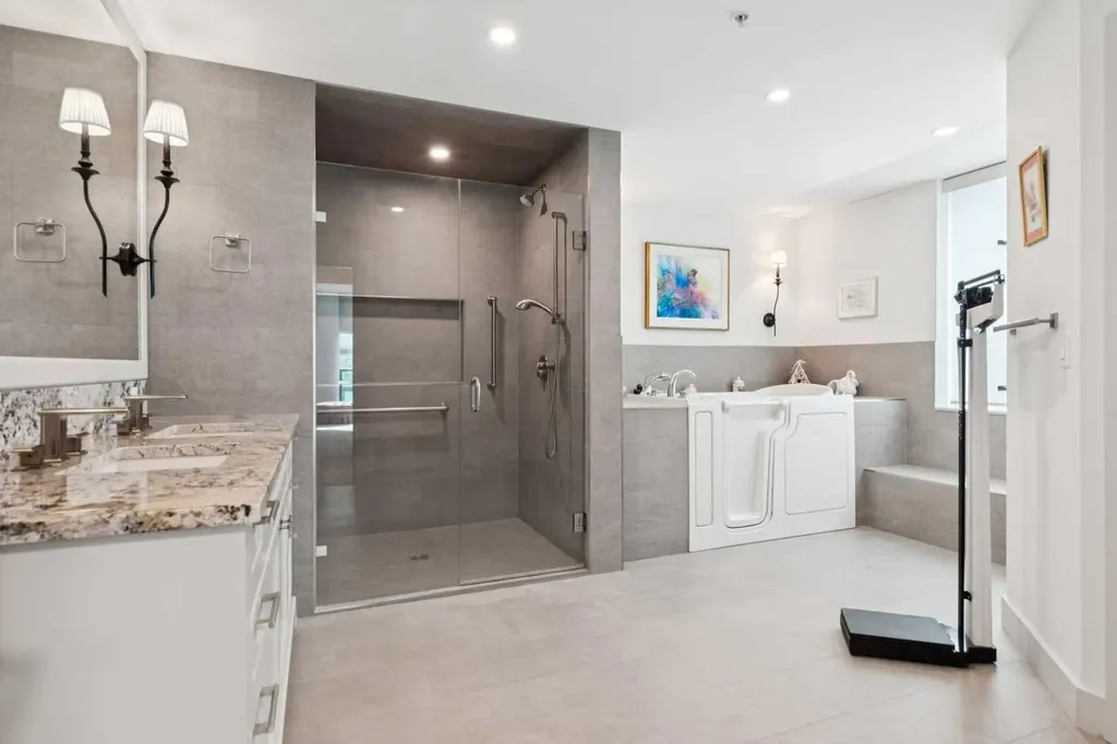 837 2 Avenue SW Calgary AB T2P 3T9