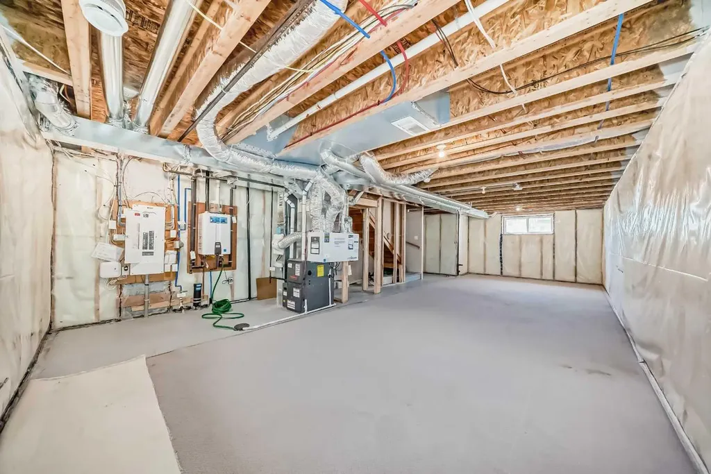 80 Magnolia Way SE Calgary AB T3M 2W7