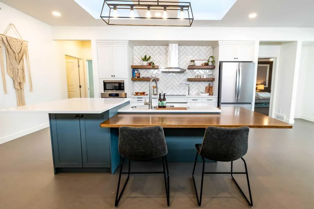 108 Gateway Mews S Lethbridge AB T1K 5S2