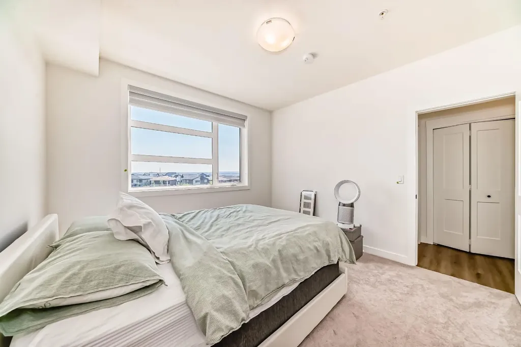 55 Lucas Way NW Calgary AB T3P 2C7