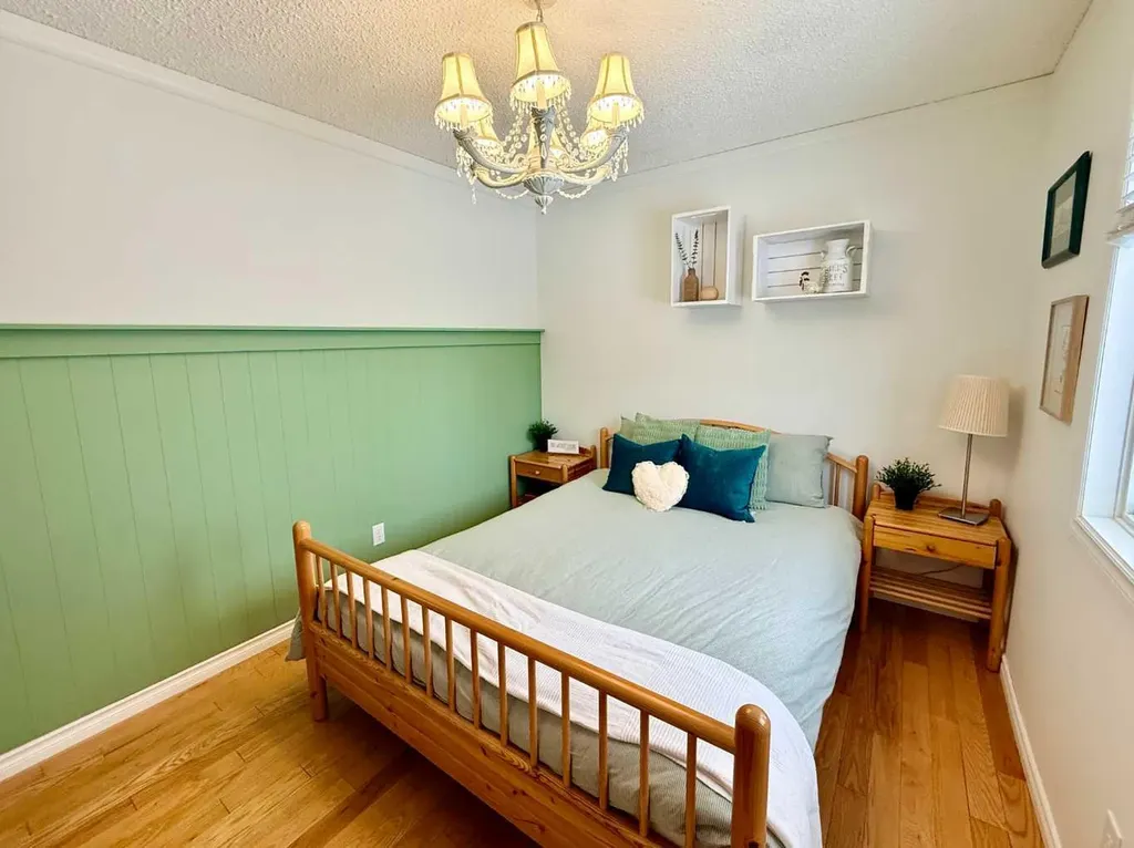 1621 4 Avenue Wainwright AB T9W 1J3