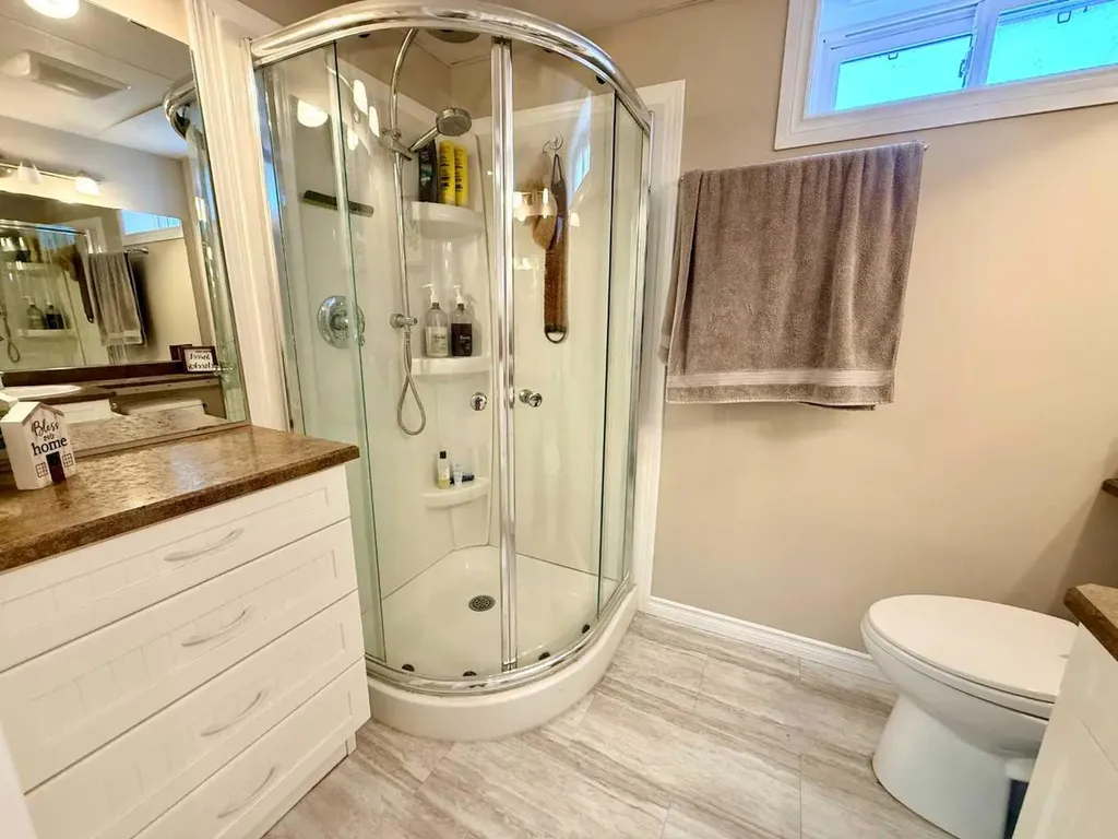1621 4 Avenue Wainwright AB T9W 1J3