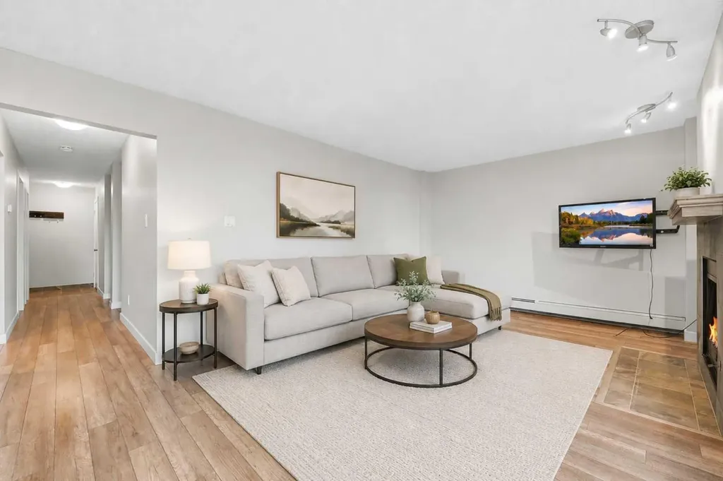 860 Midridge Drive SE Calgary AB T2X 1K1