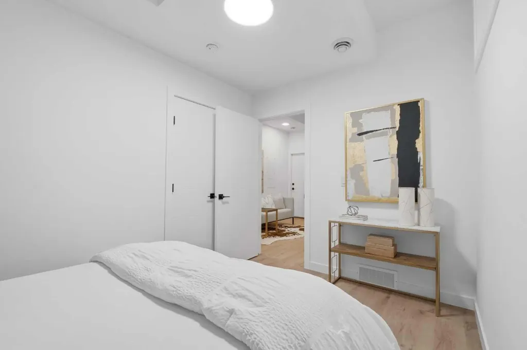 1524 29 Avenue SW Calgary AB T2T 1M3