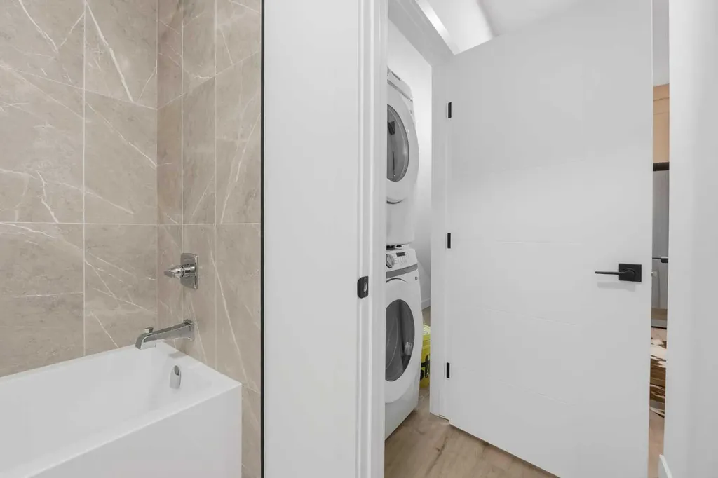 1524 29 Avenue SW Calgary AB T2T 1M3