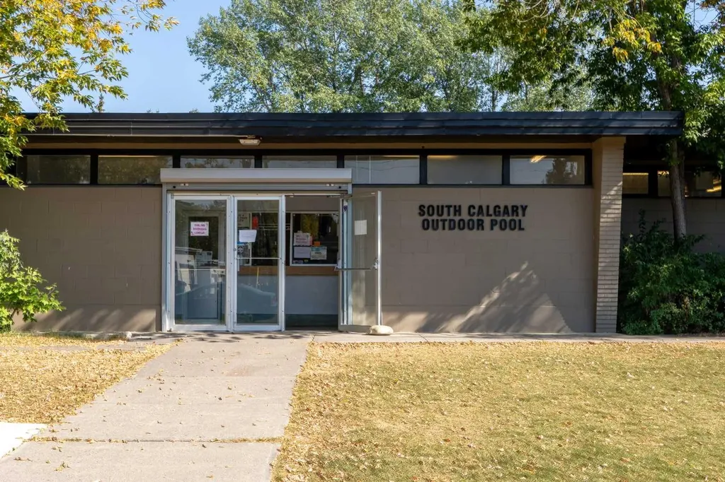 1524 29 Avenue SW Calgary AB T2T 1M3