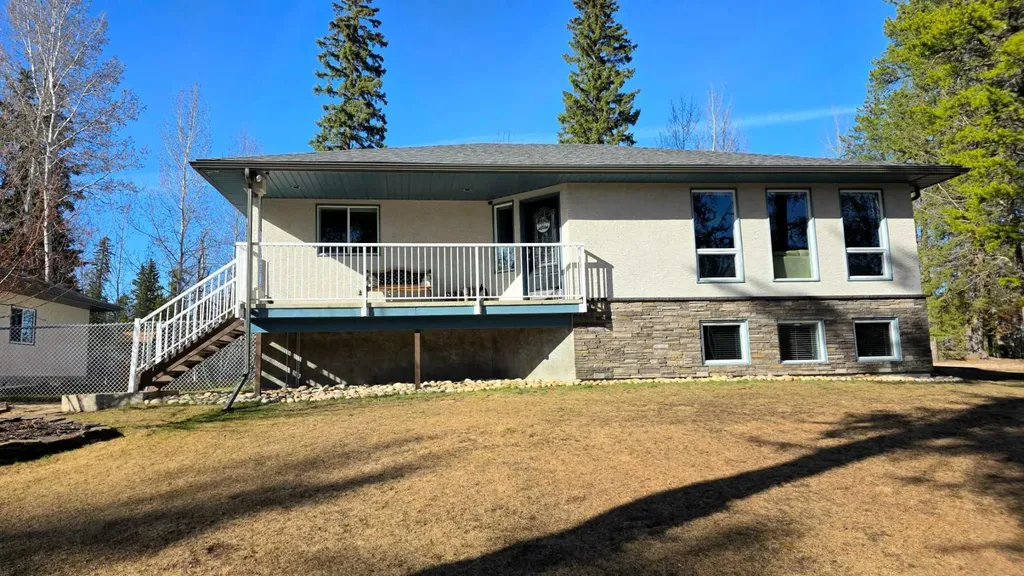 28, 113040 Township Road 592 Rural Woodlands County AB T7S 2A1