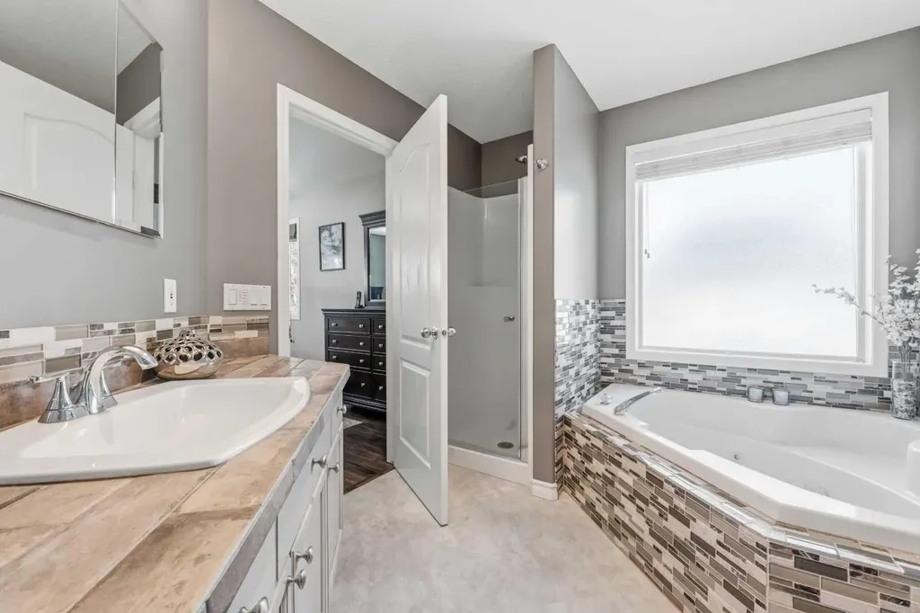 28, 113040 Township Road 592 Rural Woodlands County AB T7S 2A1
