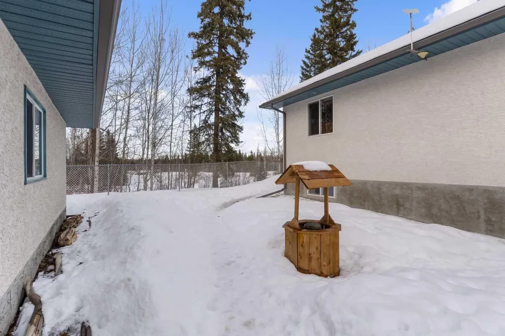 28, 113040 Township Road 592 Rural Woodlands County AB T7S 2A1
