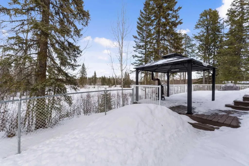 28, 113040 Township Road 592 Rural Woodlands County AB T7S 2A1