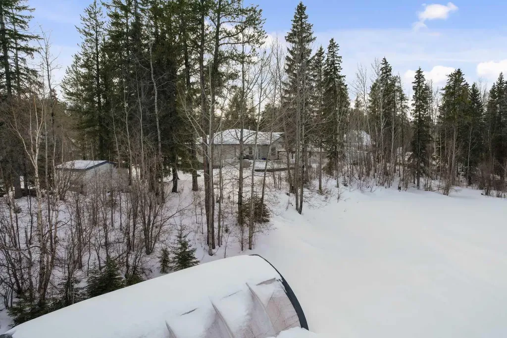 28, 113040 Township Road 592 Rural Woodlands County AB T7S 2A1