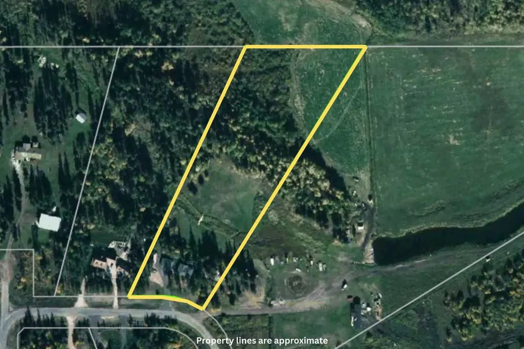 28, 113040 Township Road 592 Rural Woodlands County AB T7S 2A1