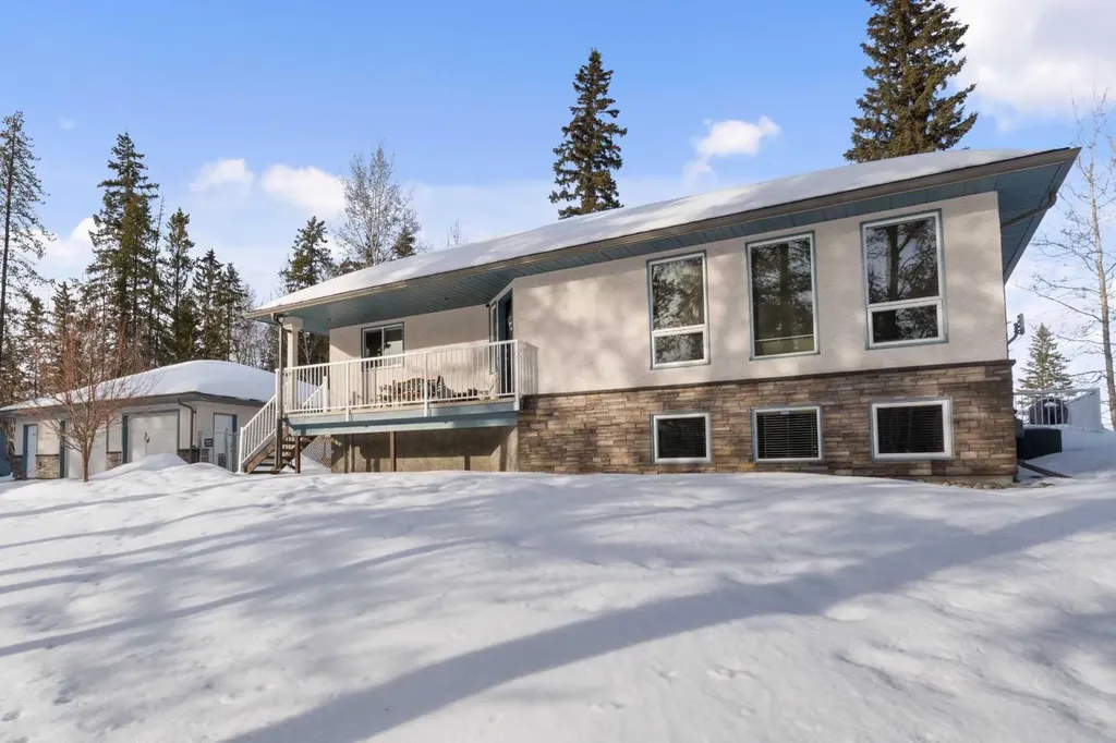 28, 113040 Township Road 592 Rural Woodlands County AB T7S 2A1