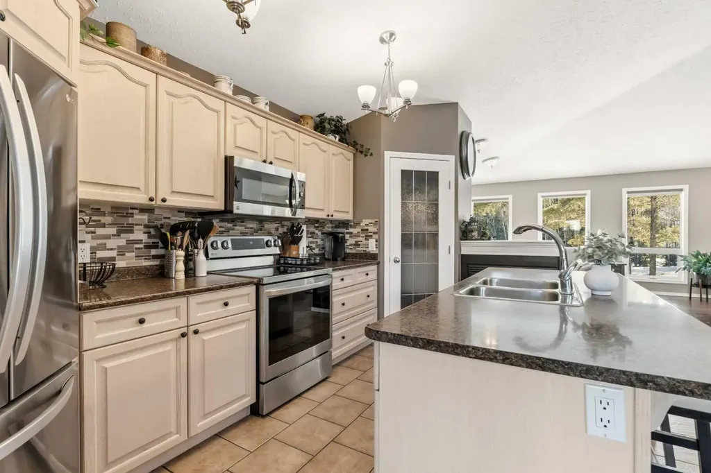 28, 113040 Township Road 592 Rural Woodlands County AB T7S 2A1