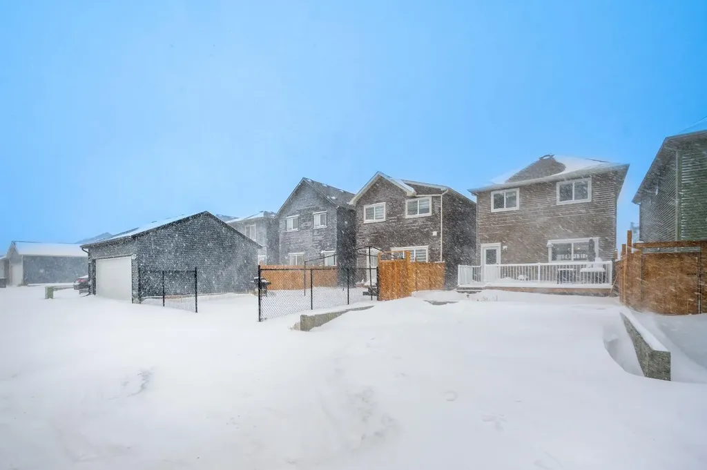 2049 Cobblespring Avenue SW Airdrie AB T4B5M1