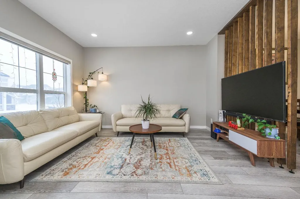 2049 Cobblespring Avenue SW Airdrie AB T4B5M1