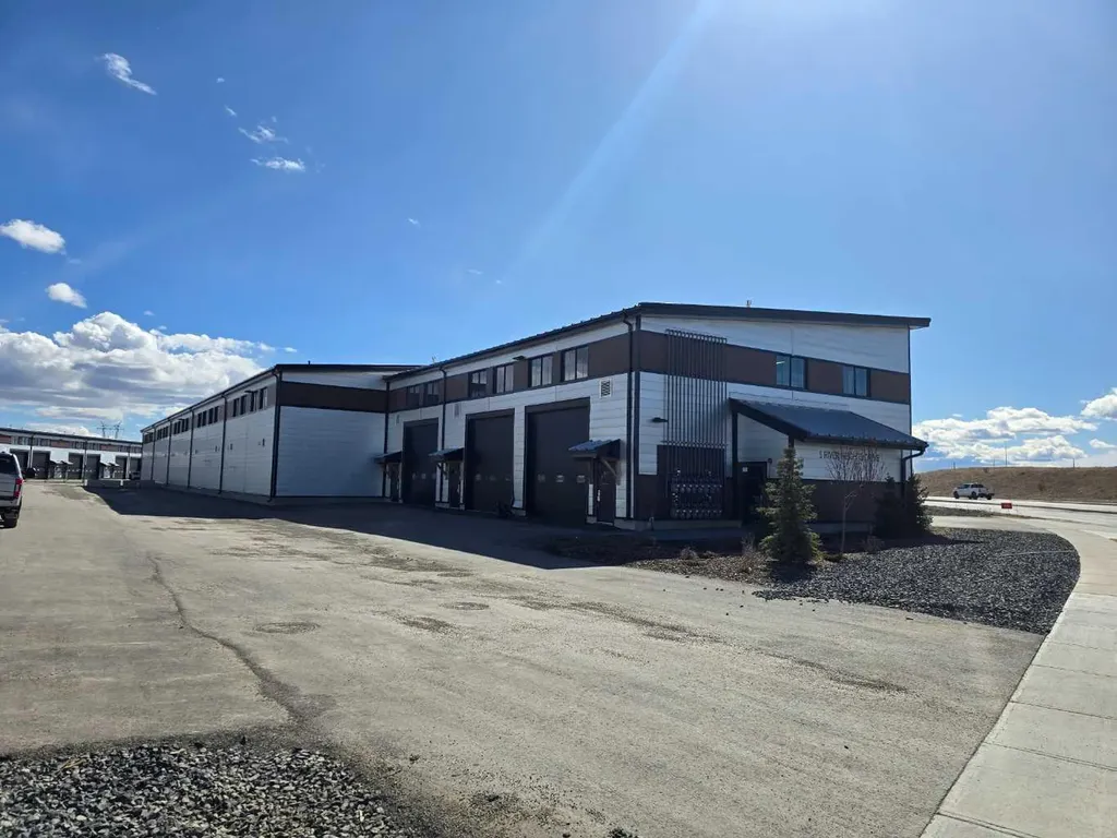 5 River Heights Drive Cochrane AB T4C 0N8