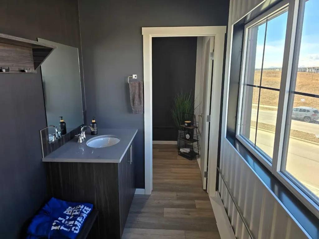5 River Heights Drive Cochrane AB T4C 0N8