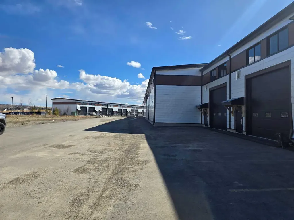 5 River Heights Drive Cochrane AB T4C 0N8