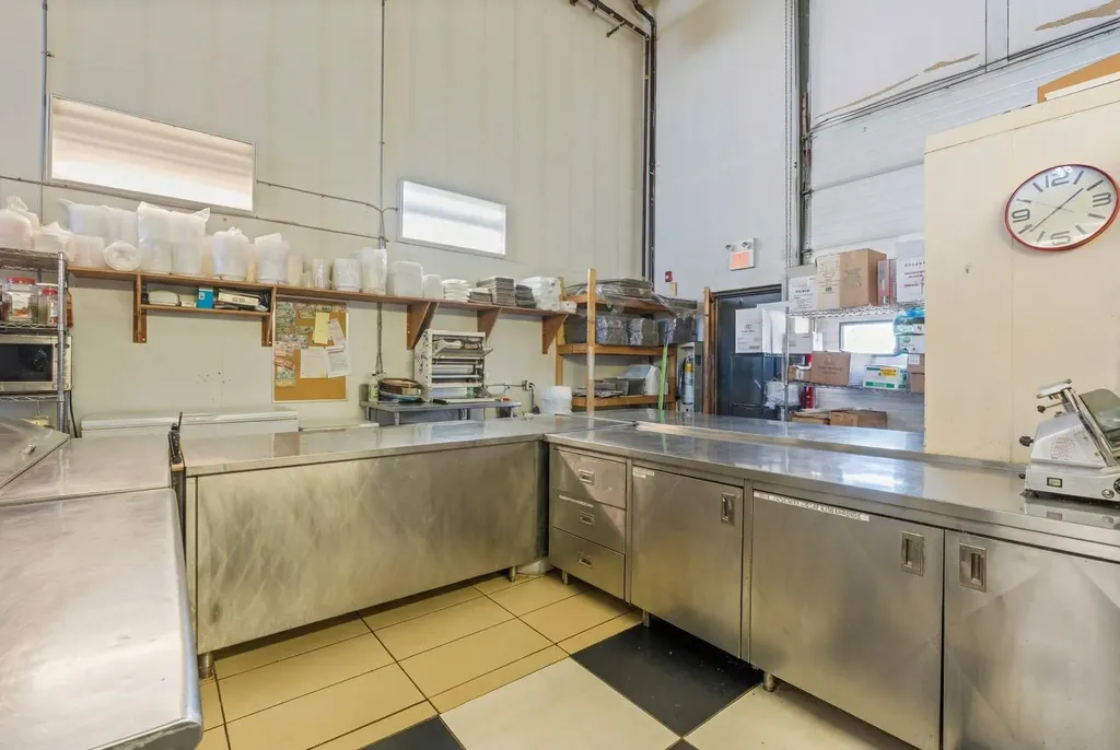 2903 Kingsview Boulevard SE Airdrie AB T4A 0B3