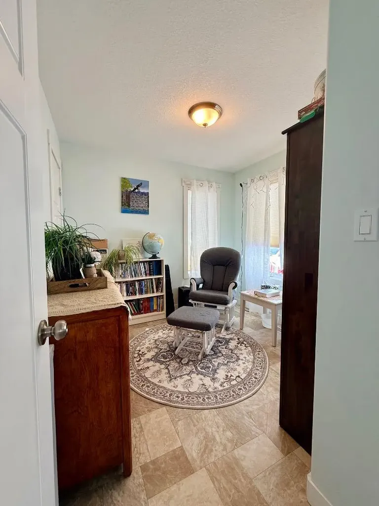 9926 110 Street La Crete AB T0H2H0